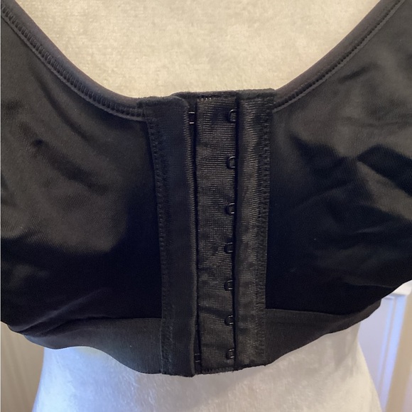 FIRM SUPPORT BRA ( 38D) NWOT - Picture 3 of 7